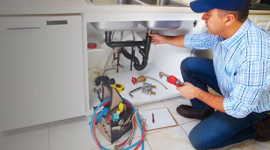 Local tankless water heater installation in Newburg, MO